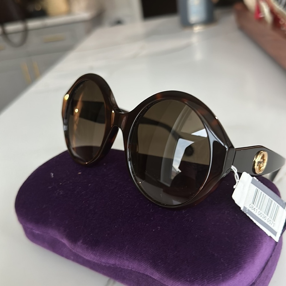 Gucci 
54mm Round Sunglasses - Picture 5 of 12
